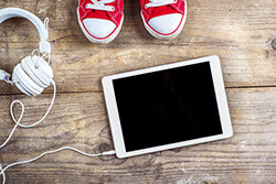 Frau mit Büchern Motiv